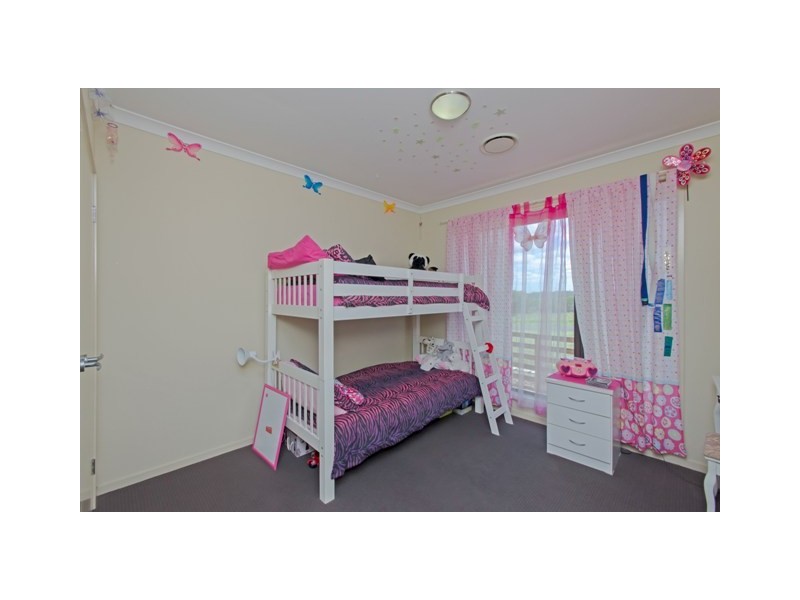 20 Natan Rd, Fernvale QLD 4306