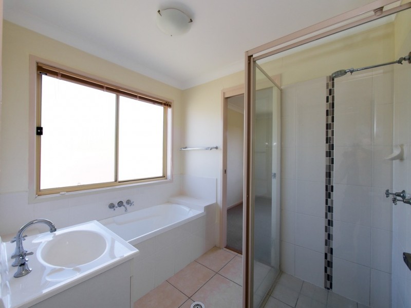 30 Ramsey Court, Lowood QLD 4311