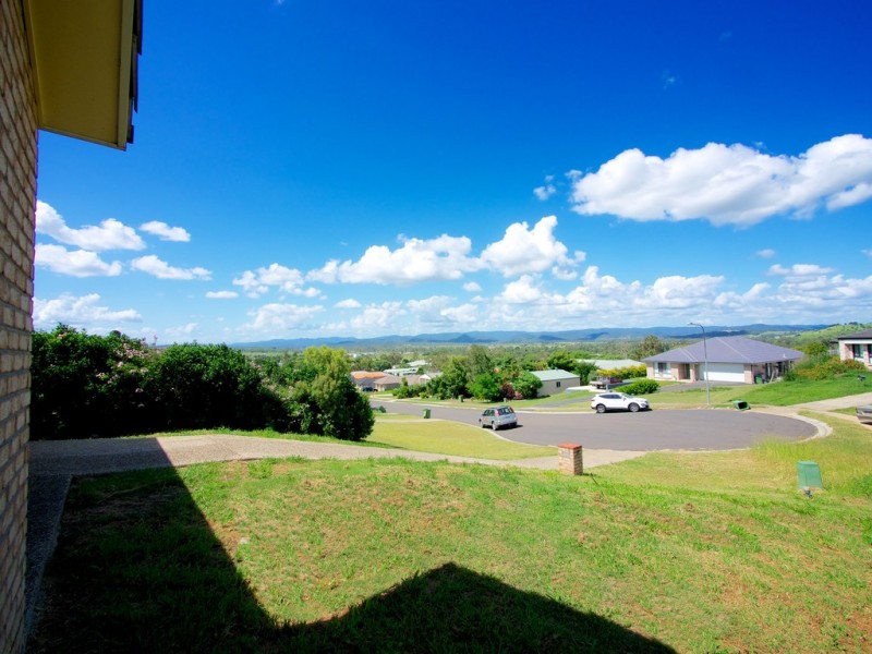 30 Ramsey Court, Lowood QLD 4311