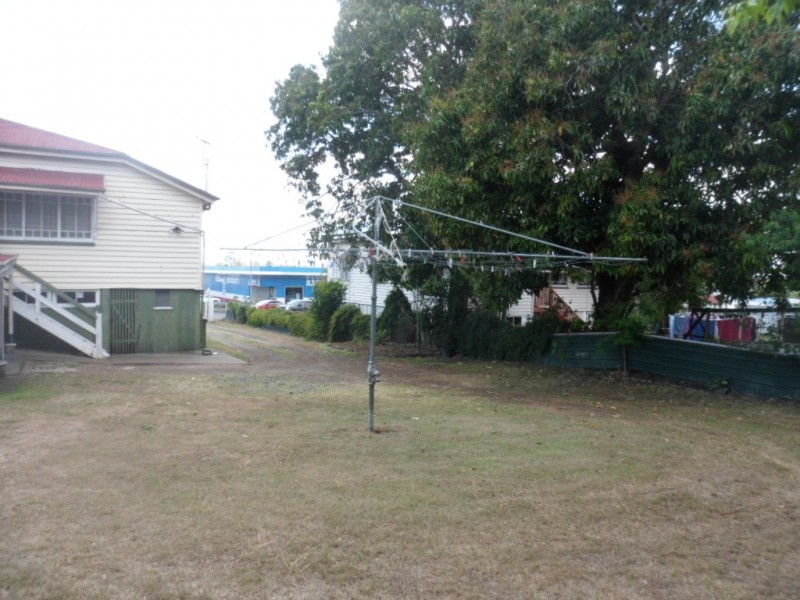 167 Brisbane Rd, Booval QLD 4304