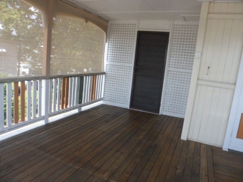 167 Brisbane Rd, Booval QLD 4304