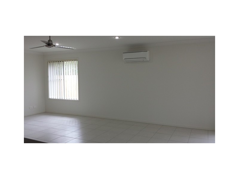 4 Freya Street, Brassall QLD 4305