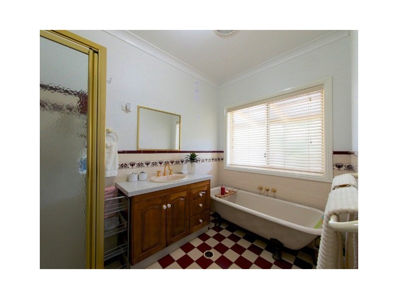 88 Poole Rd, Fernvale QLD 4306