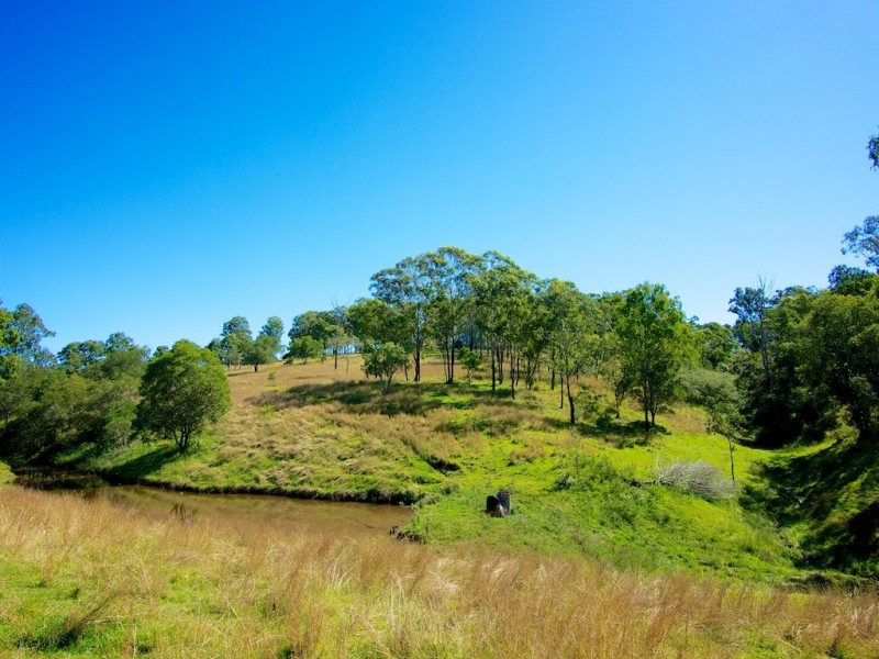 80 Hills Road, Borallon QLD 4306