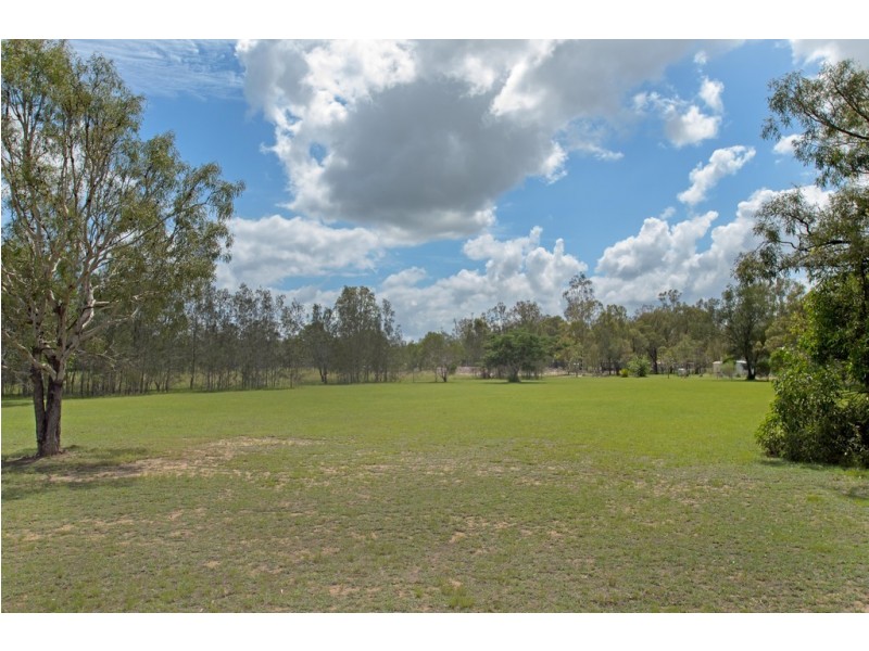 73 Vineyard Rd, Coominya QLD 4311