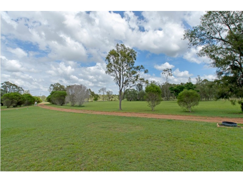 73 Vineyard Rd, Coominya QLD 4311
