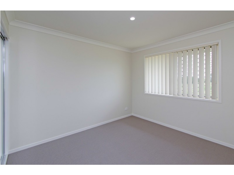 72 Pat Slattery Pl, Lowood QLD 4311