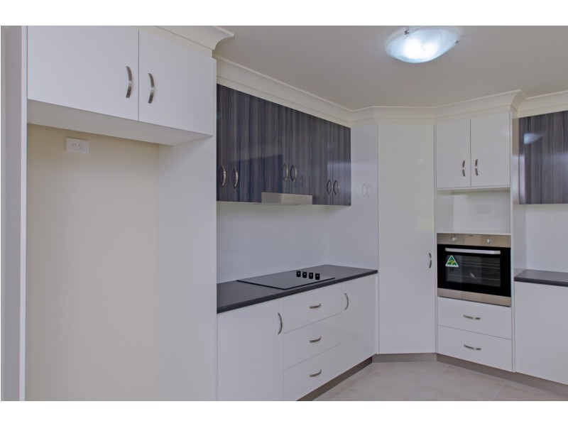 72 Pat Slattery Pl, Lowood QLD 4311