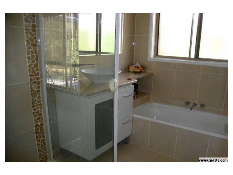 8 Kalina Place, Karana Downs QLD 4306