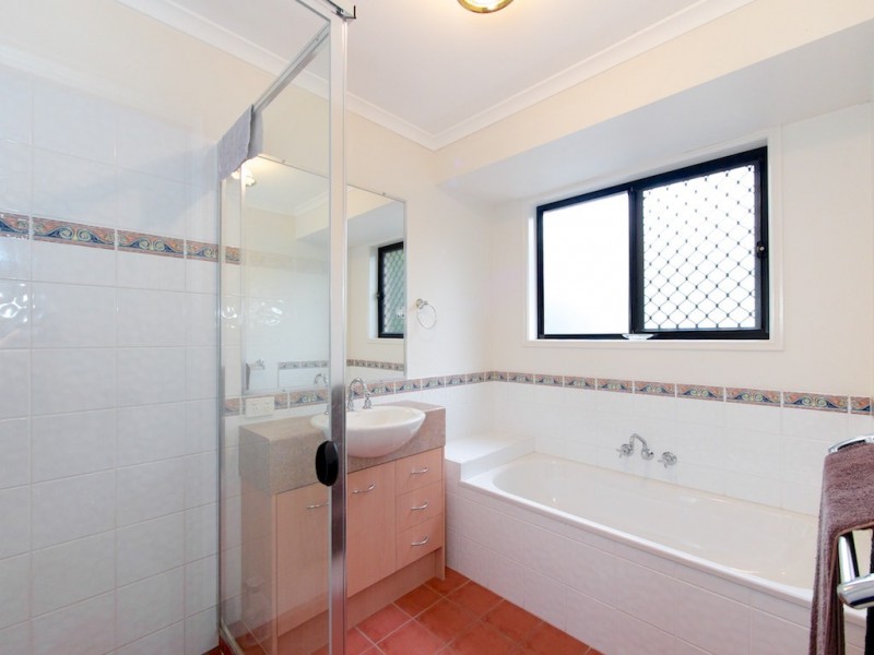 23 Macadamia Drive, Lowood QLD 4311