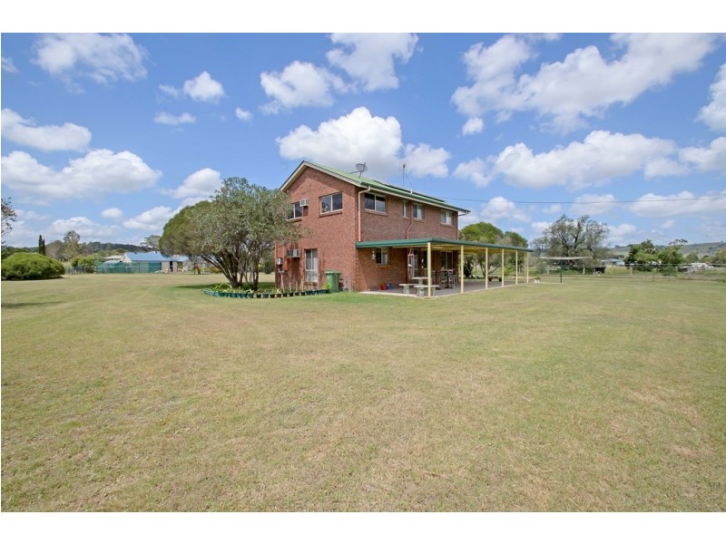 97 Rose Ave, Minden QLD 4311