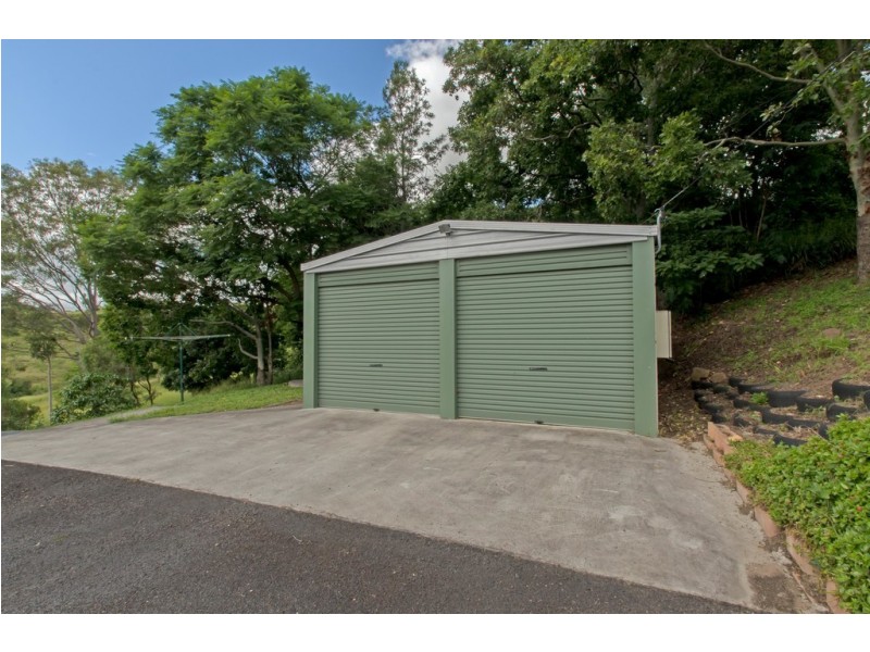 18 Acacia St, Lowood QLD 4311