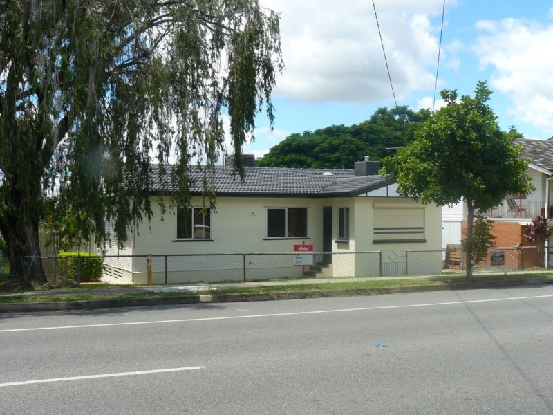 42 Raceview Street, Raceview QLD 4305