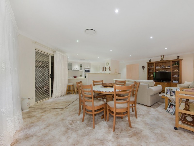 41 Carlock Promenade, Karalee QLD 4306