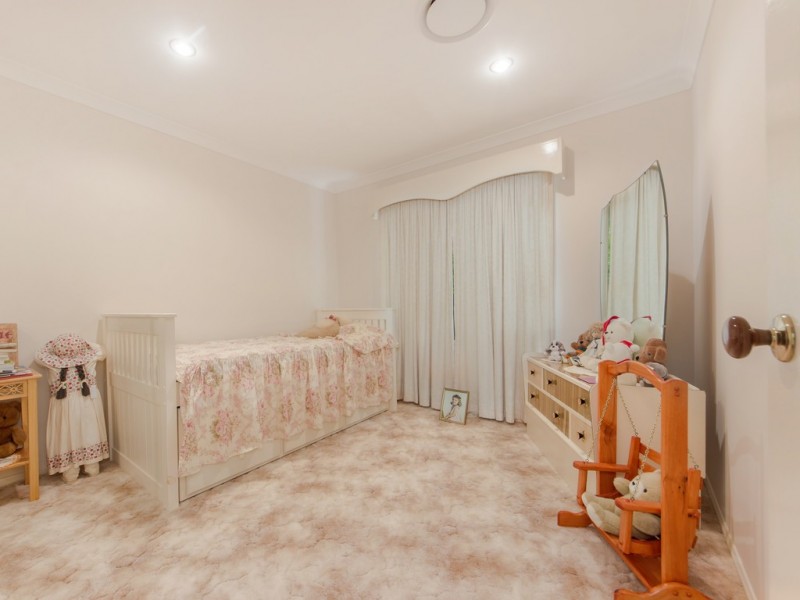 41 Carlock Promenade, Karalee QLD 4306