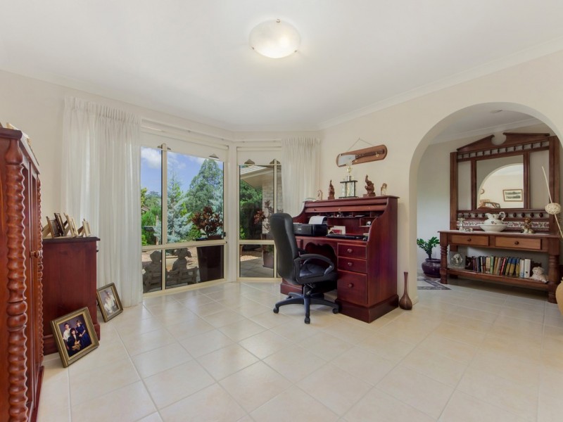 41 Carlock Promenade, Karalee QLD 4306