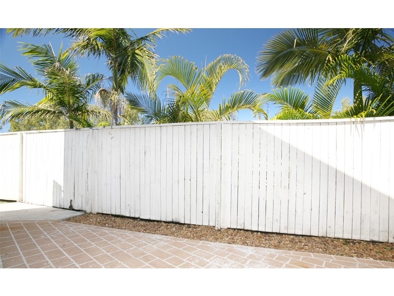 9/22 High street, Forest Lake QLD 4078