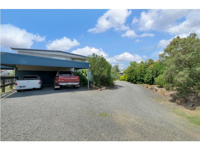 59 Queen St, Marburg QLD 4346