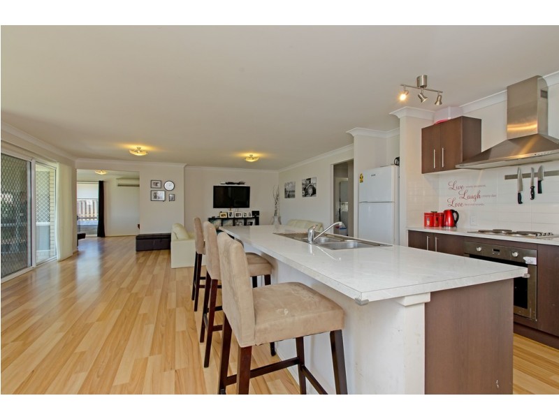 19 Willowood Pl, Fernvale QLD 4306