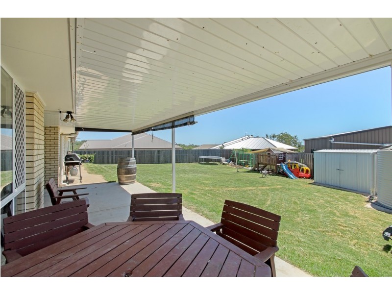 19 Willowood Pl, Fernvale QLD 4306