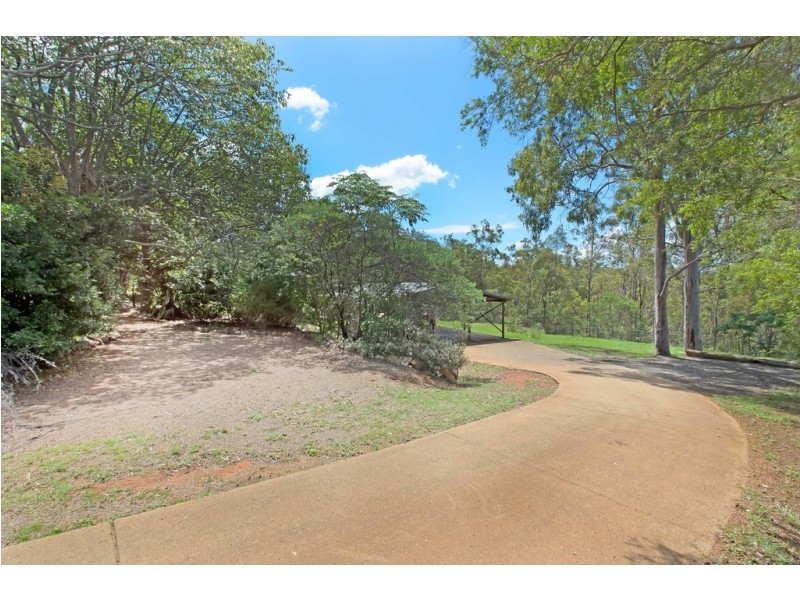 104 lockyer View Rd, Wivenhoe Pocket QLD 4306