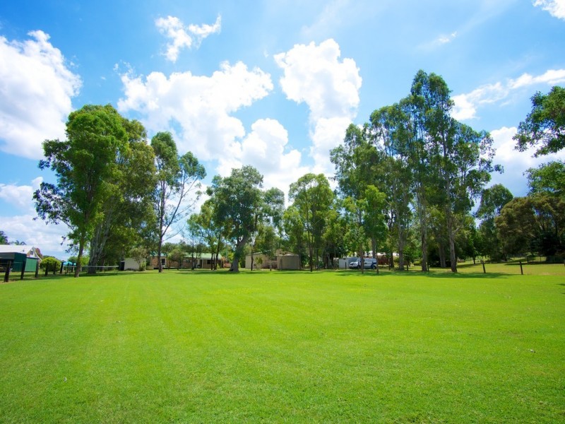 76 Poole Rd, Fernvale QLD 4306