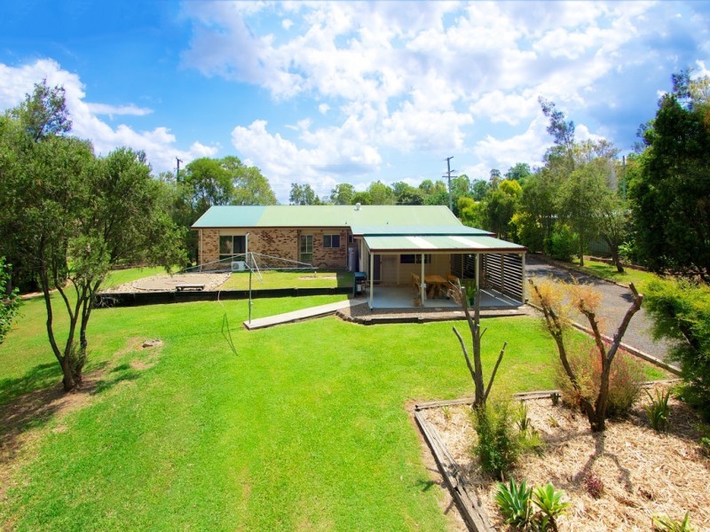 76 Poole Rd, Fernvale QLD 4306