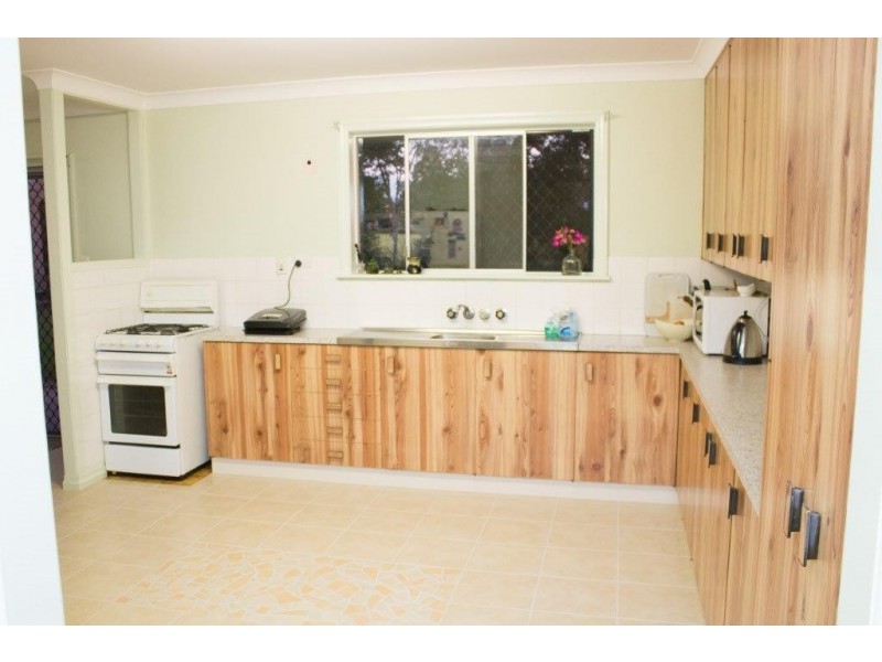 14 Vogler Rd, Fernvale QLD 4306