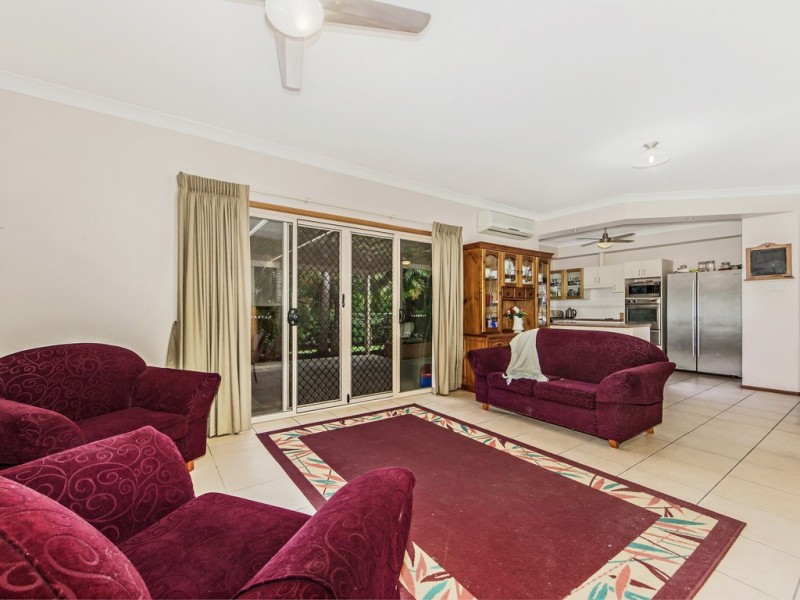 28 Craigerne Court, Chuwar QLD 4306
