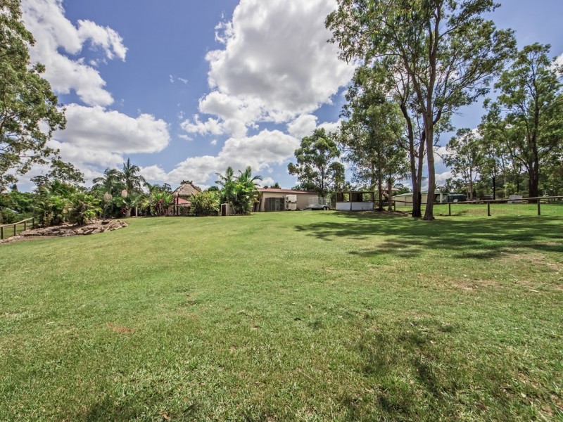 28 Craigerne Court, Chuwar QLD 4306