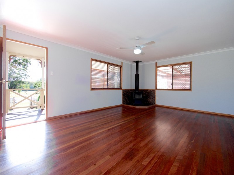 37 Clive Street, Fernvale QLD 4306