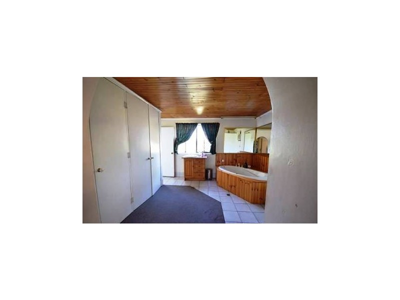 550 Brisbane Valley Highway, Wanora QLD 4306
