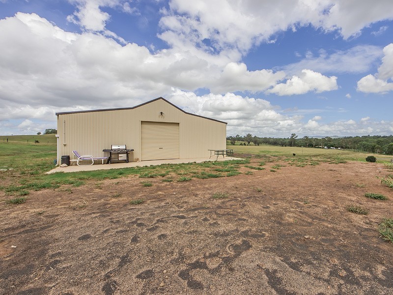 39 Cooper Road, Haigslea QLD 4306
