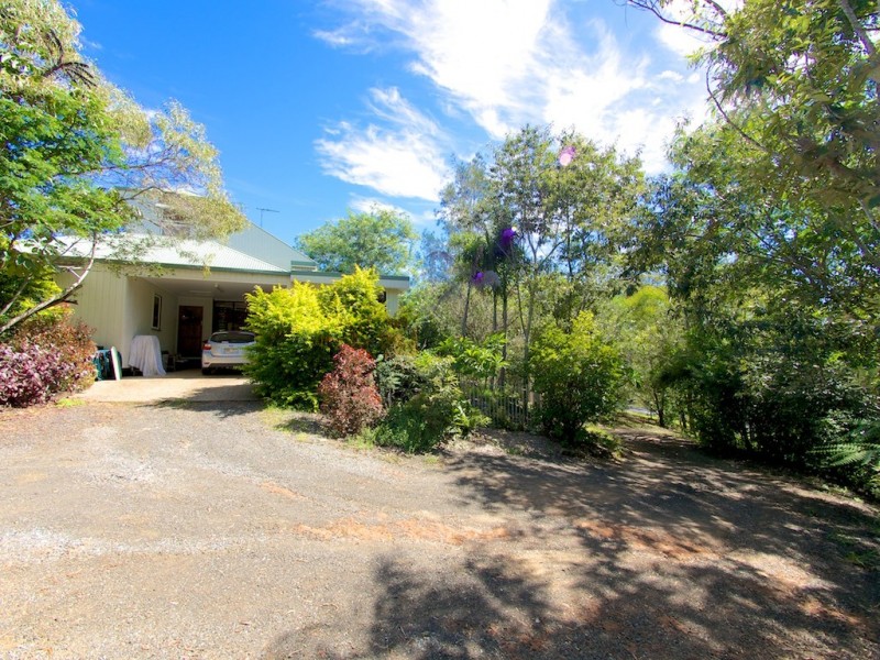 31 High Street, Blackstone QLD 4304