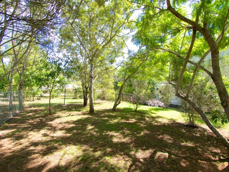 31 High Street, Blackstone QLD 4304