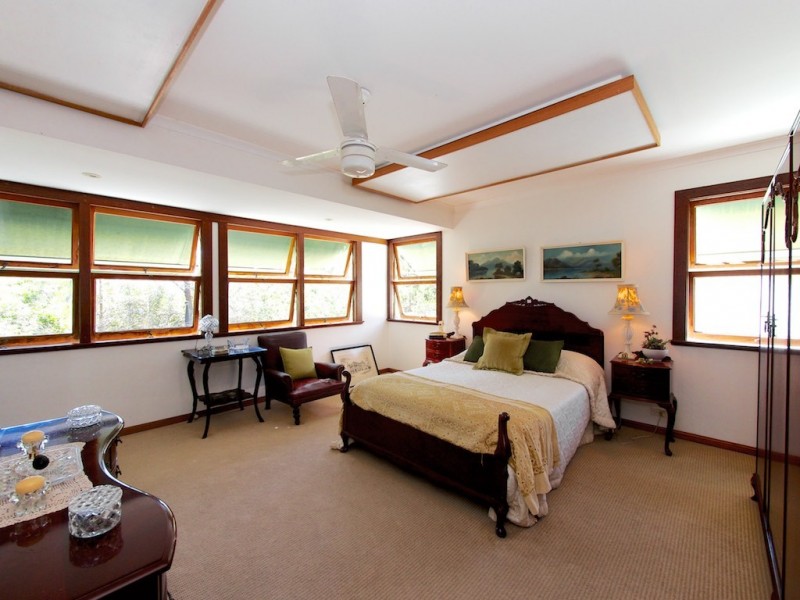 31 High Street, Blackstone QLD 4304