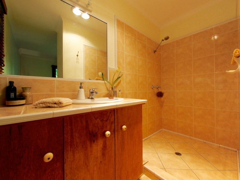 31 High Street, Blackstone QLD 4304