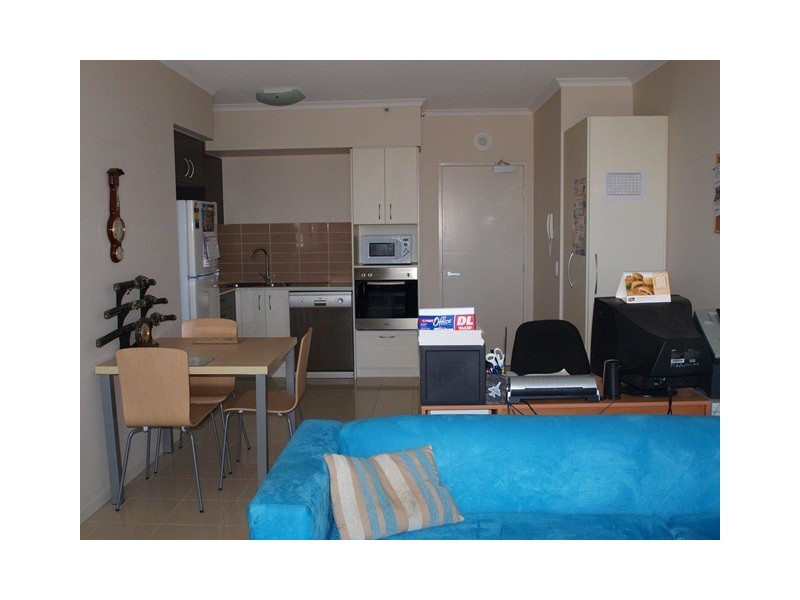 905/11 Ellenborough Street, Woodend QLD 4305