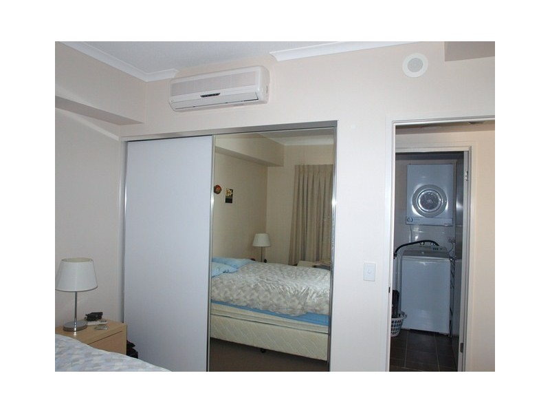 905/11 Ellenborough Street, Woodend QLD 4305