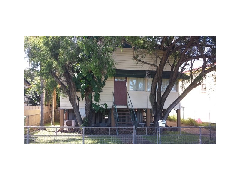 46 Blackstone Road, Newtown QLD 4305
