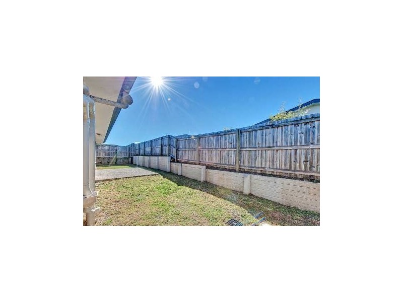 10 Ballow Cr, Redbank Plains QLD 4301