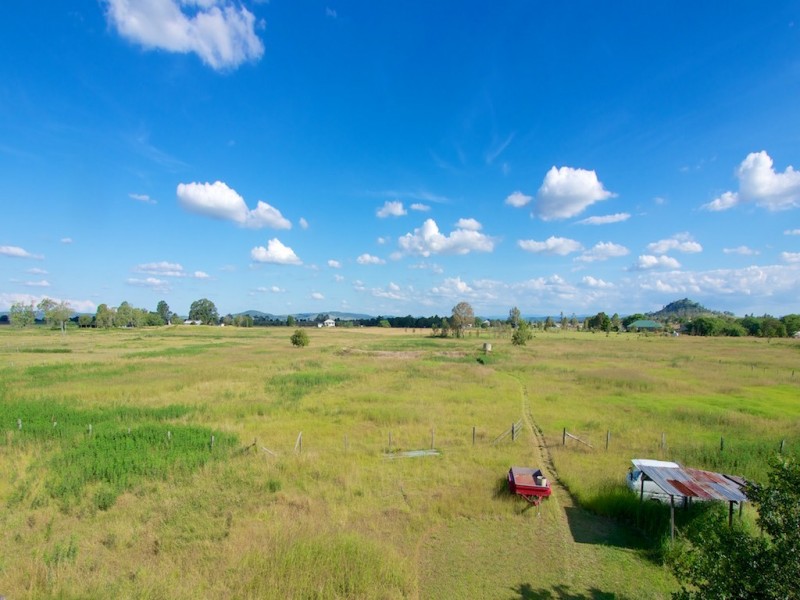 97 Mount Tarampa Road, Mount Tarampa QLD 4311