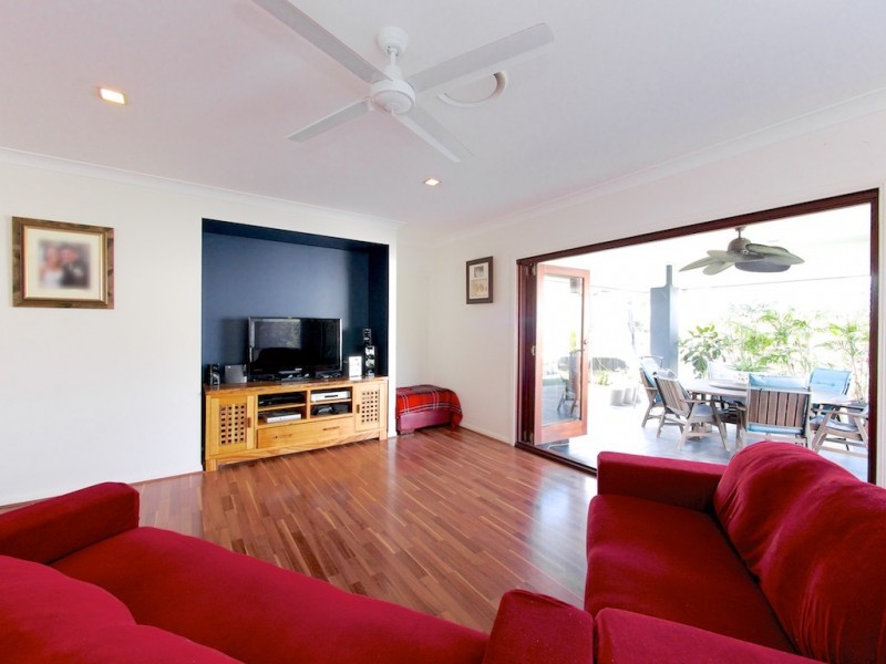 9 The Reach Court, Springfield Lakes QLD 4300