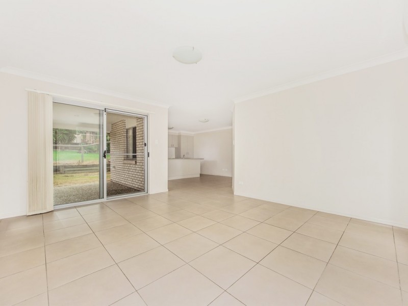 1 Overton Pl, Fernvale QLD 4306