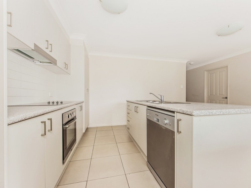 1 Overton Pl, Fernvale QLD 4306