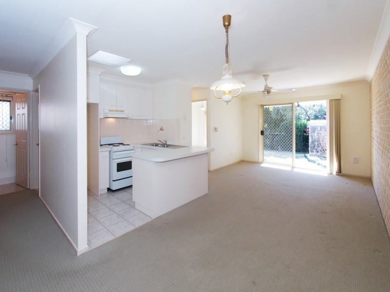 2/12 Kingston Way, Raceview QLD 4305