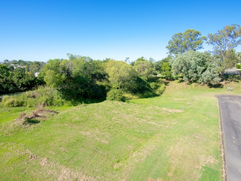 15 Frost Street, North Ipswich QLD 4305