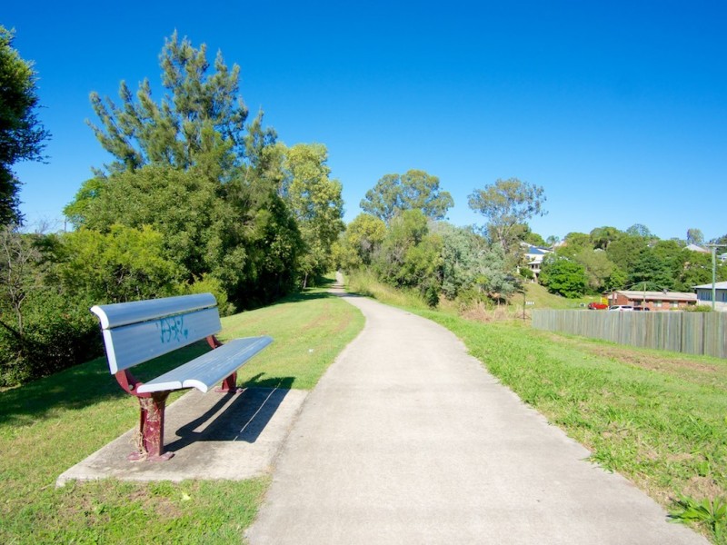 15 Frost Street, North Ipswich QLD 4305