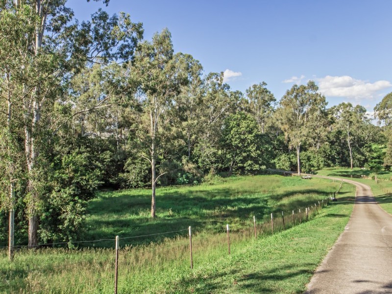 53 Haase Place, Bellbowrie QLD 4070