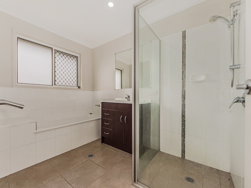 29 Goldenwood Crescent, Fernvale QLD 4306